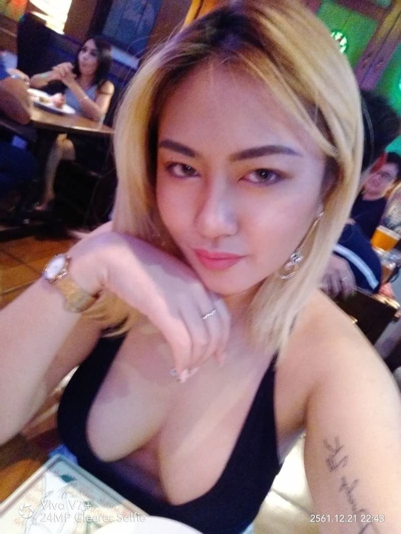 Chat with hot girlfriend - thaifriendly Chat with hot girlfriend - thaifriendly