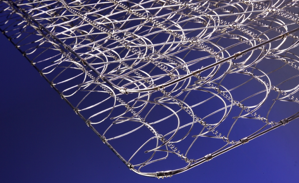 Offset mattress coils for Spring mattress